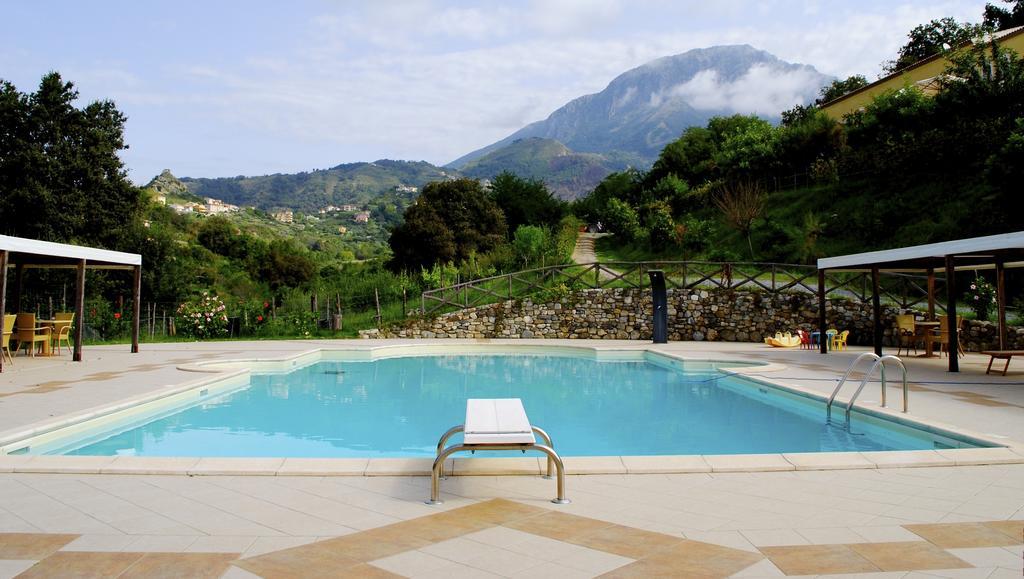 Agriturismo L'Arca Di Anna Brambilla Belvedere Marittimo Exteriör bild